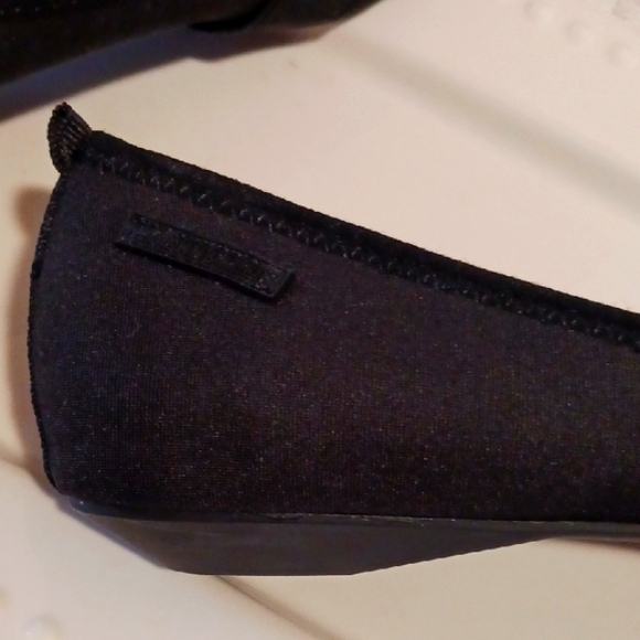 Elegant Anne Klein ⚜️ Flex Black Slip On Flats 10 - Picture 6 of 15